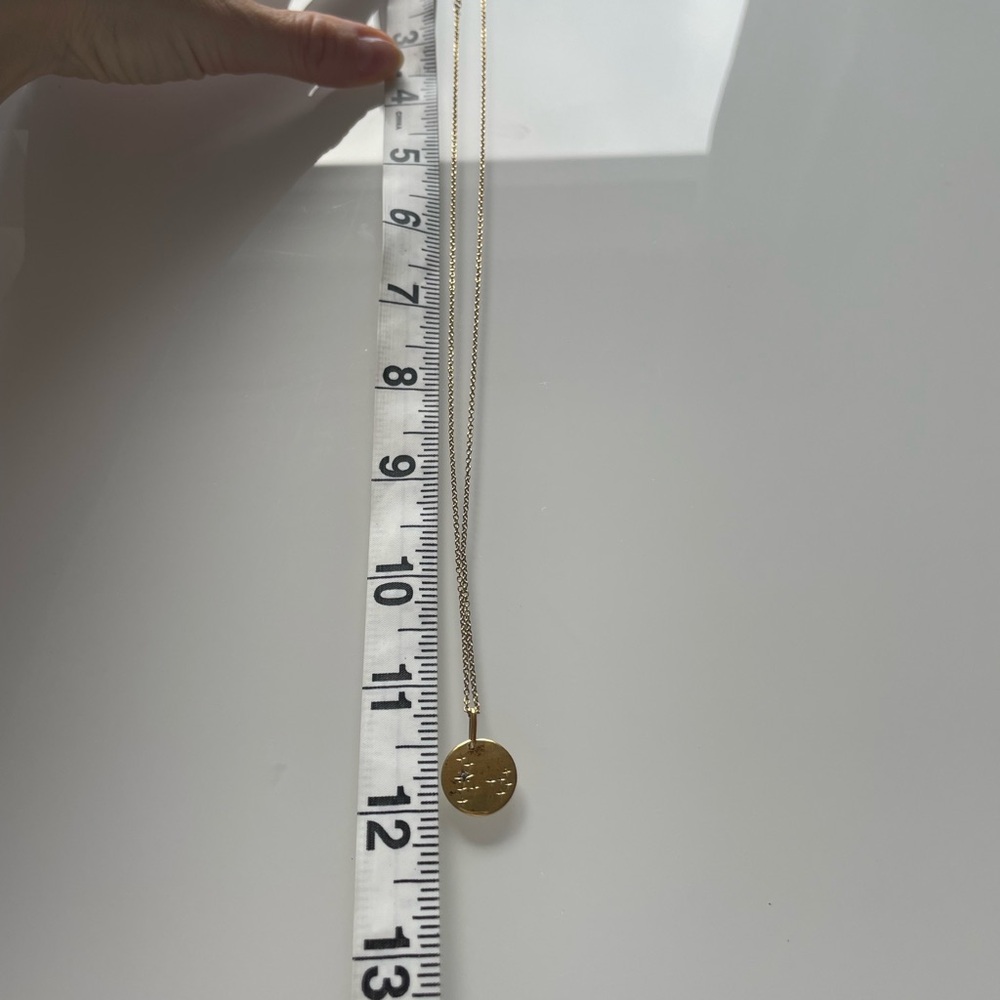 Mejuri Pisces Zodiac Necklace - Picture 9 of 10